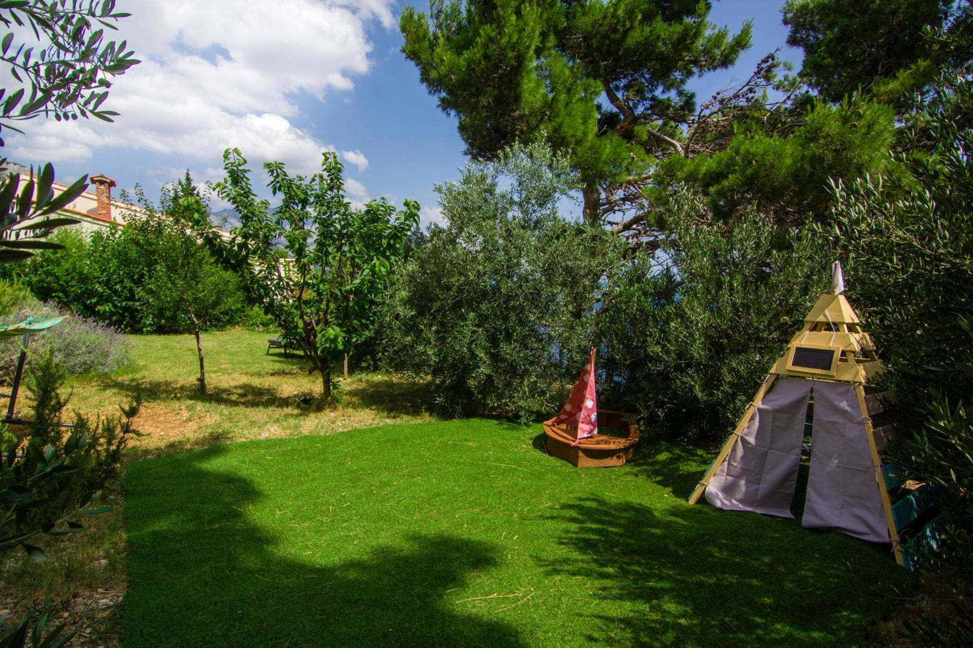 Holiday House Botta Marusici  外观 照片